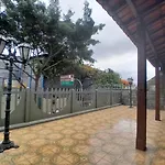 Nois De Casa Hostel & Suites